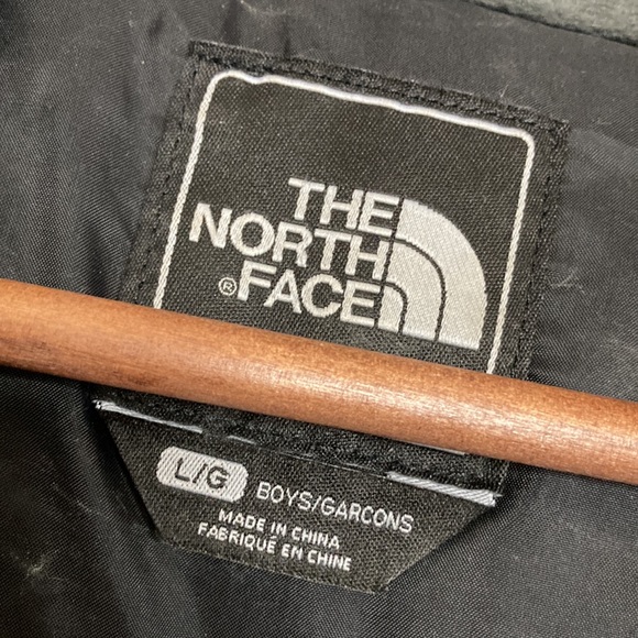 The North Face Coat Boys Large Black Goose Down 550 Hyvent Winter Jacket - Picture 13 of 16